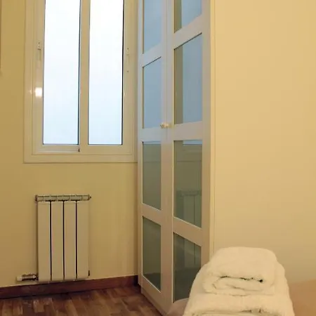 Alguera Napols Apartment Barcelona